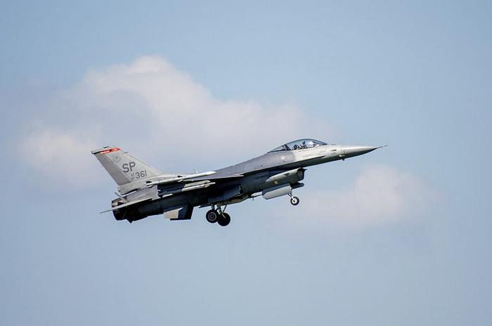 洛克希德·马丁:若北约向乌派遣F-16,随时待命帮助训练乌飞行员